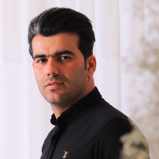 محسن حسامی خواننده کرمانجی و ترکی خراسانی‬‏ در مشهد قاسم آباد 